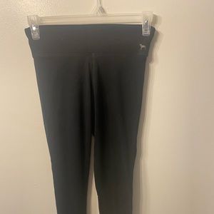 Vs pink straight leggings in great condition size small